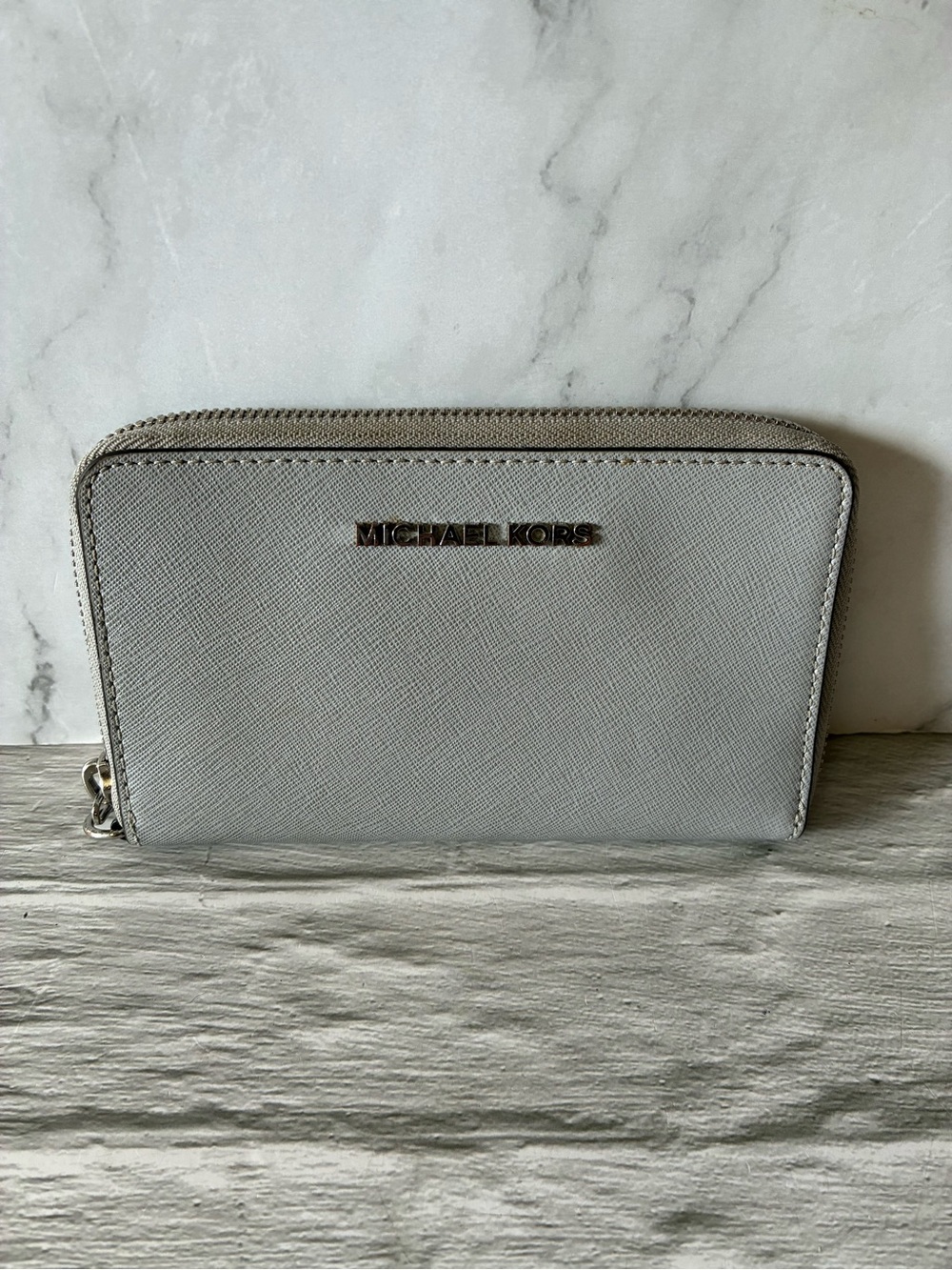 Michael Kors Light Gray Saffiano Zip Wallet with Gold Logo
